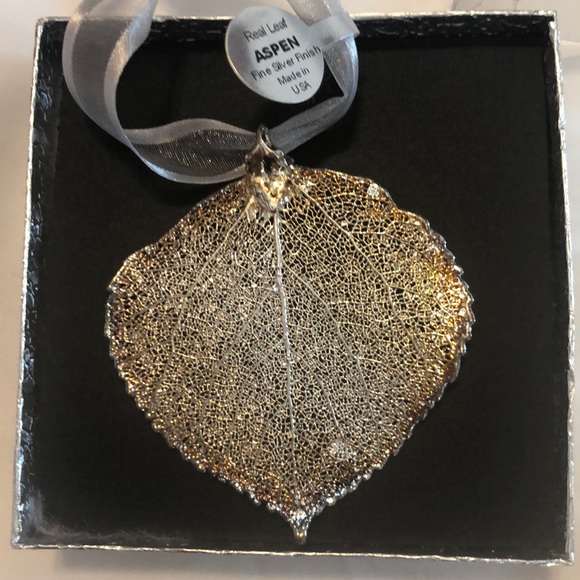 Gorgeous Real leaf preserved in fine silver 🍃 - Picture 2 of 4